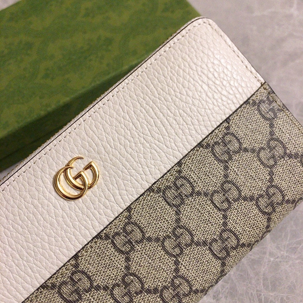 グッチ財布 レプリカ背面デザイン